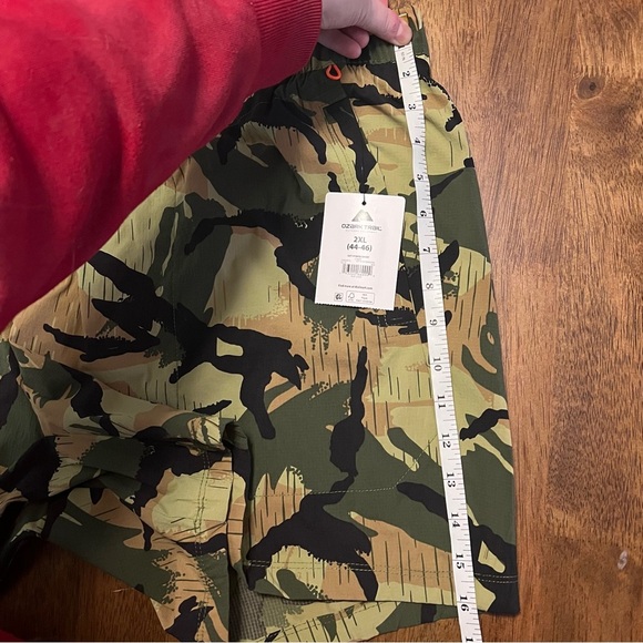NWT Ozark Trail Men's Camouflage Hybrid Shorts 2XL Hiking Outdoor 5.5” Inseam - Picture 9 of 11